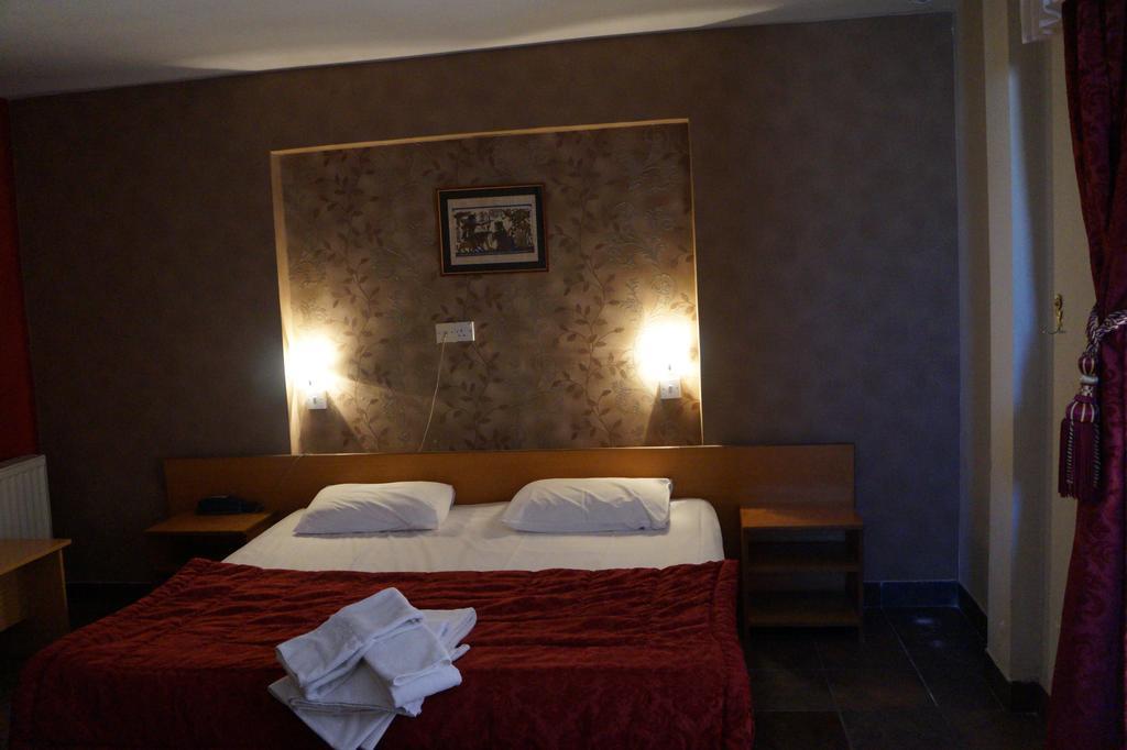 Sky Hotel Nicosia Exterior photo